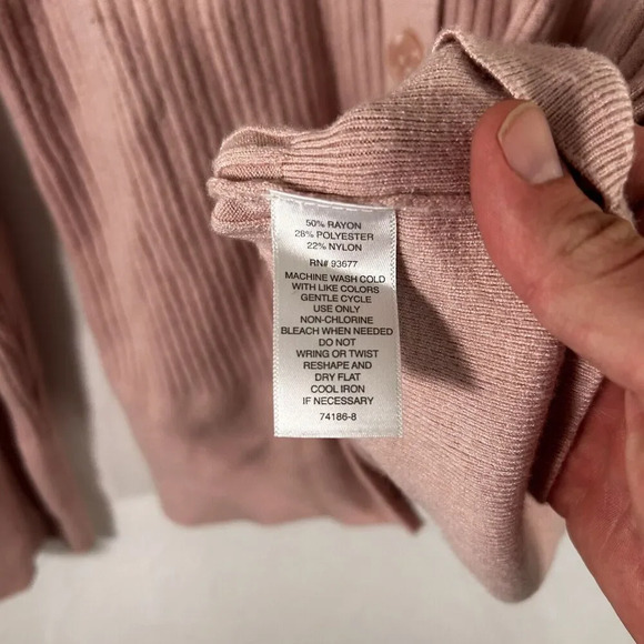 Liz Claiborne Cardigan Women's 2X Pink Ribbed Button Front Vneck Long Sleeve - Picture 5 of 8